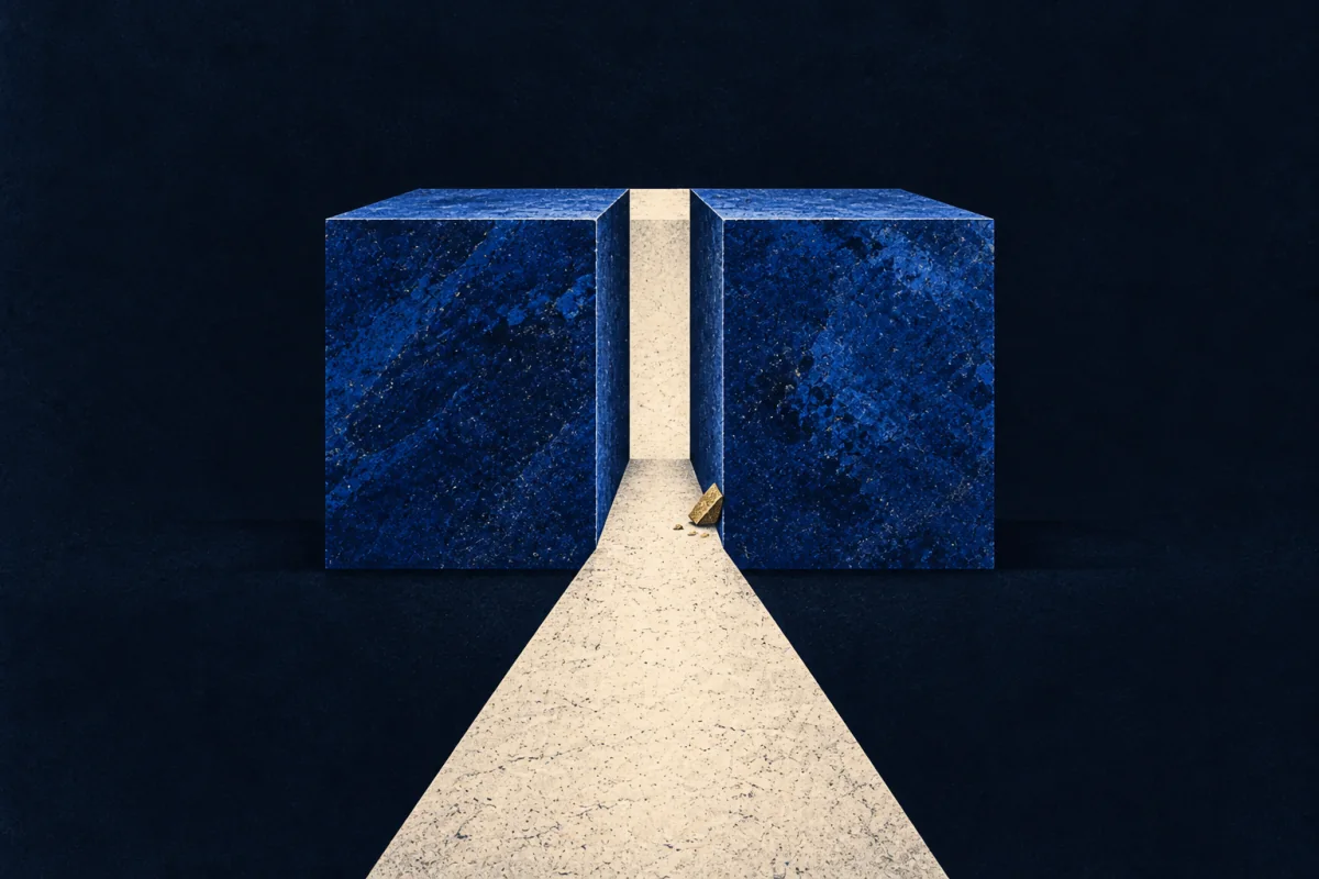Midnight Symbols card representing Path-Carver.